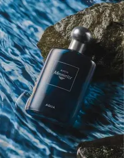 Mesmerize Aqua